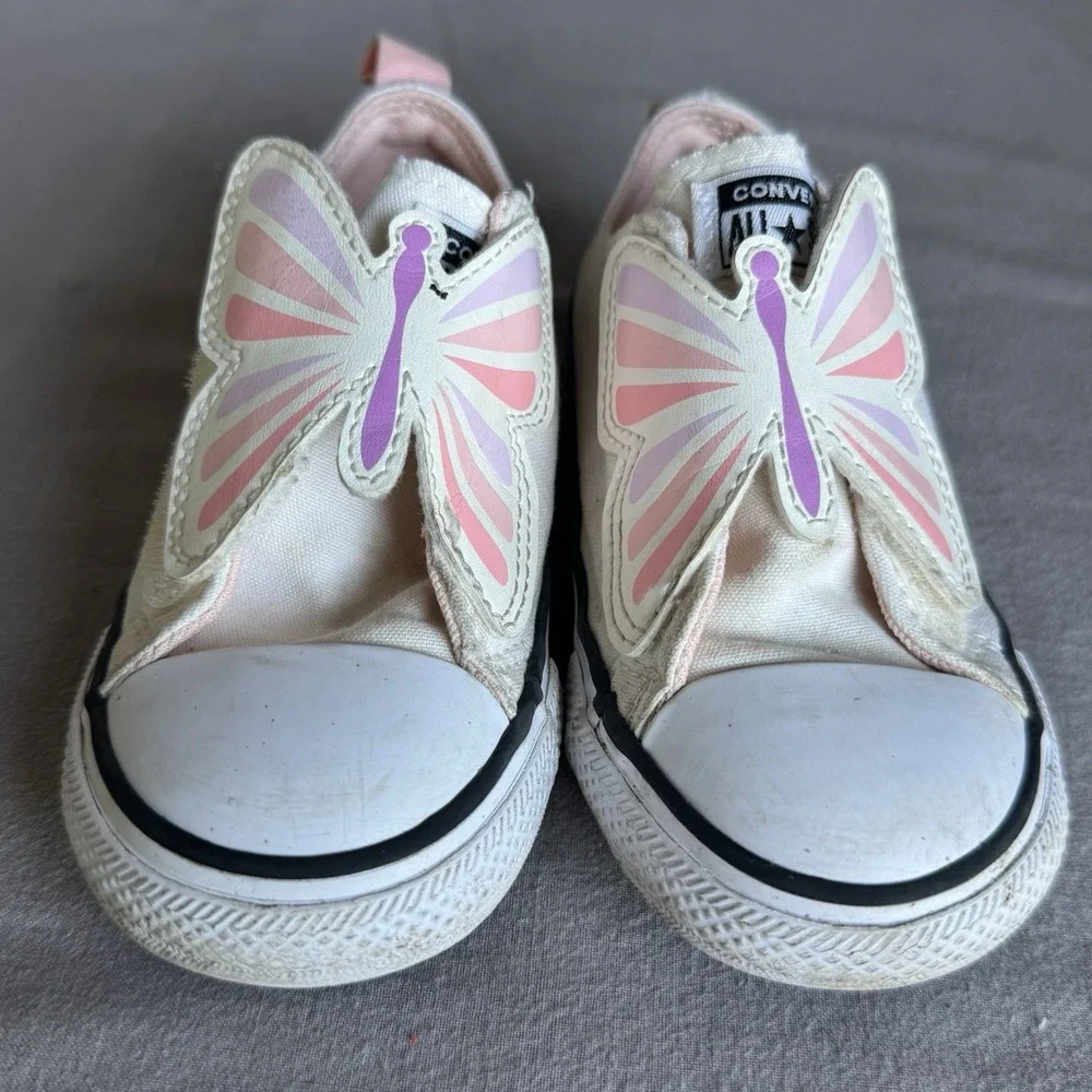 Size 8c - Girl's Sneakers Converse Chuck Taylor All Star Butterfly Shoes